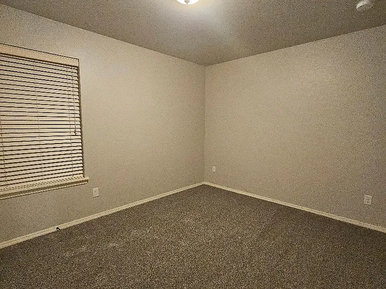 2732 Lerkim Ln — Photo 18