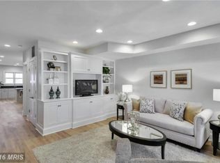 742 13th St SE, Washington, DC 20003