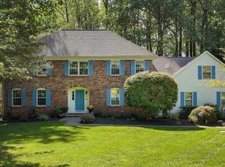 15 Geiger Ln, Warren, NJ 07059