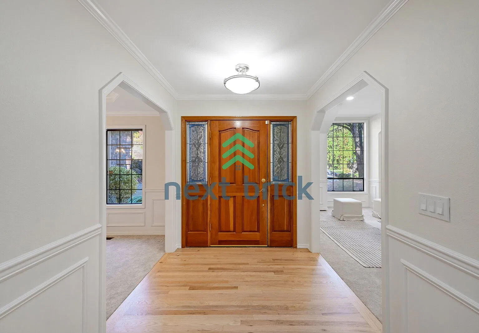 "Spacious 4-Bedroom Retreat with 2.5 Baths in the Heart of Issaquah Your Dream Home Awaits!" — Photo 3