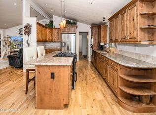 510 Park View Ln, Gypsum, CO 81637