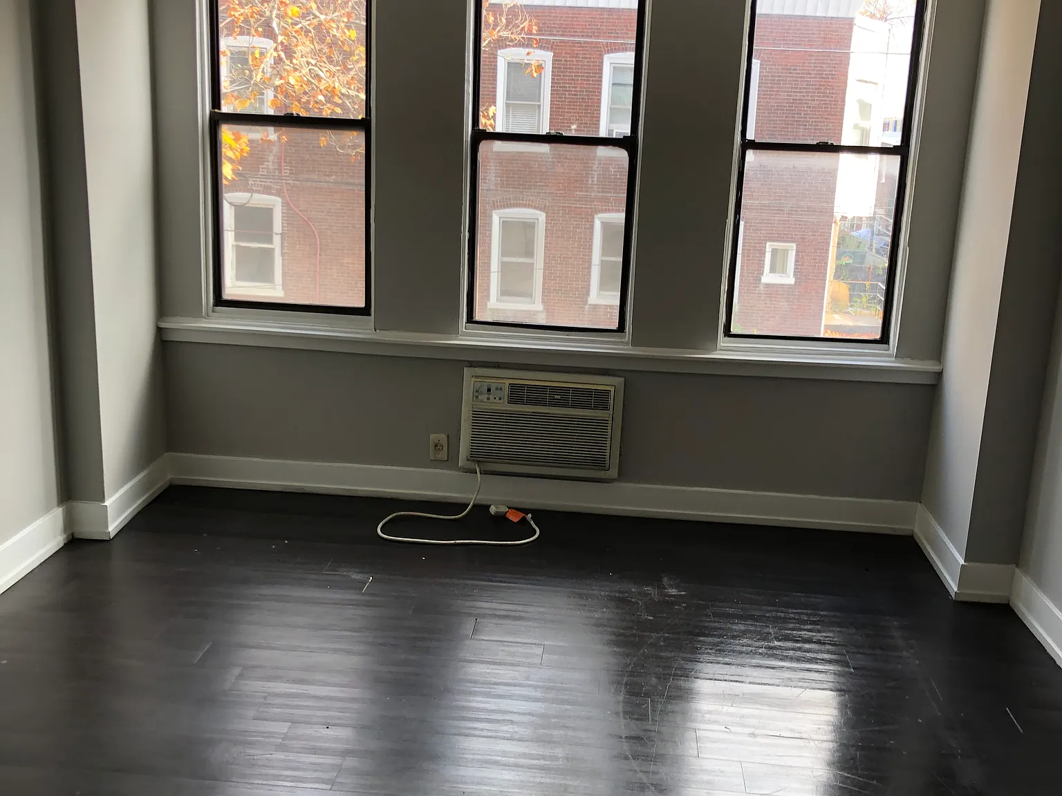 1 bed, $900 — Photo 2