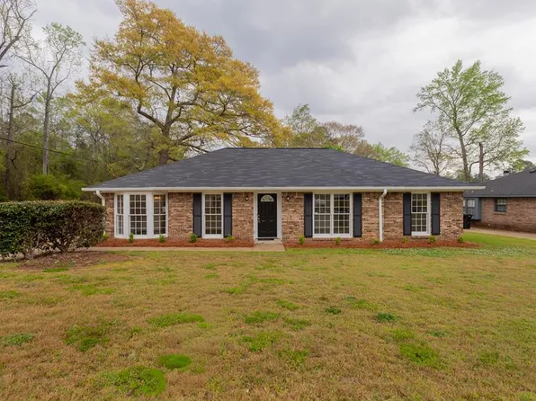 1997 Yorktown Dr, Columbus, GA 31907