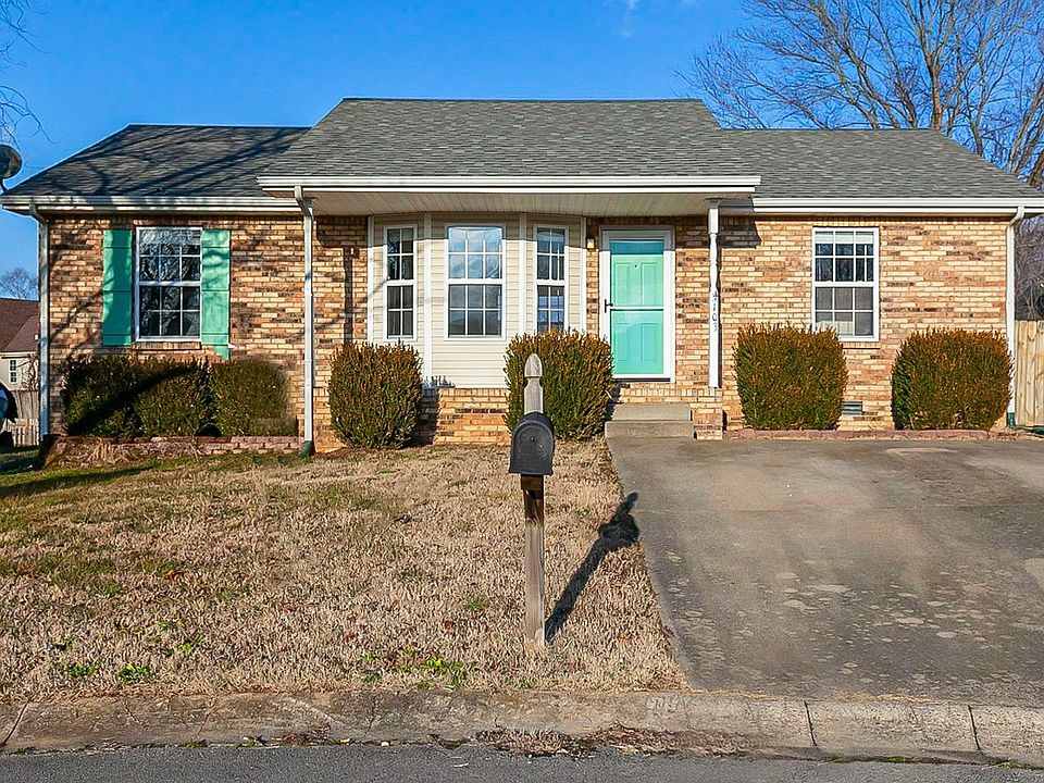 1st image of 103 Eaglewood Ct