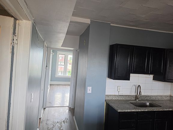4th image of 4821 W 22nd Pl Unit 2