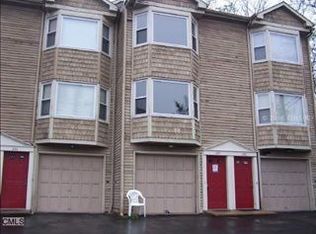 222 Indian Ave, Bridgeport, CT 06606