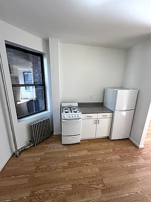 Kitchen, photo 1