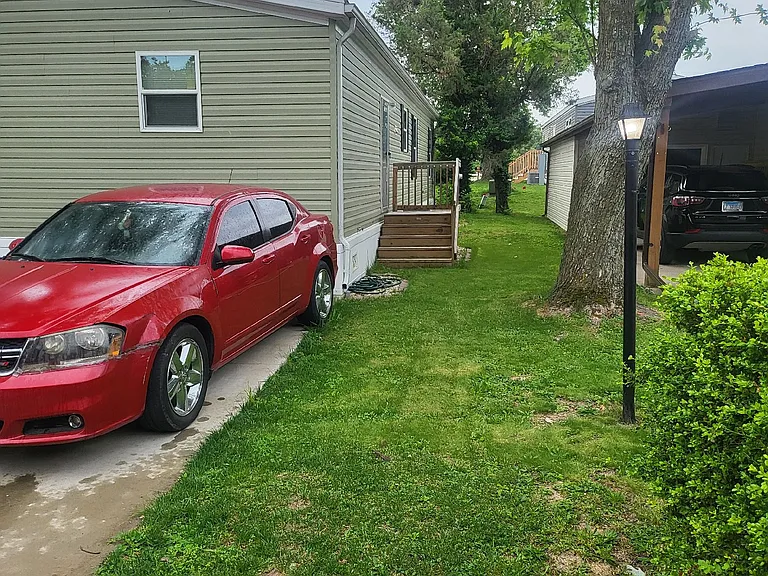1808 Payton Dr — Photo 3