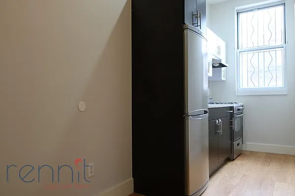 Rented by Rennit Inc. | media 2