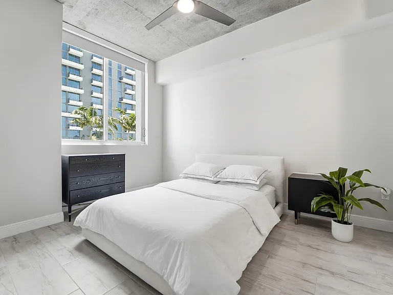 300 S Australian Ave #919 — Photo 11