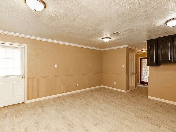 5th image of 5235 Dawn Dr