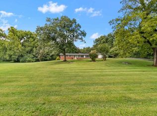 405 S Valley Rd, Shelbyville, TN 37160