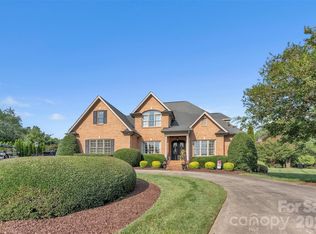 3759 Sand Wedge Dr, Gastonia, NC 28056