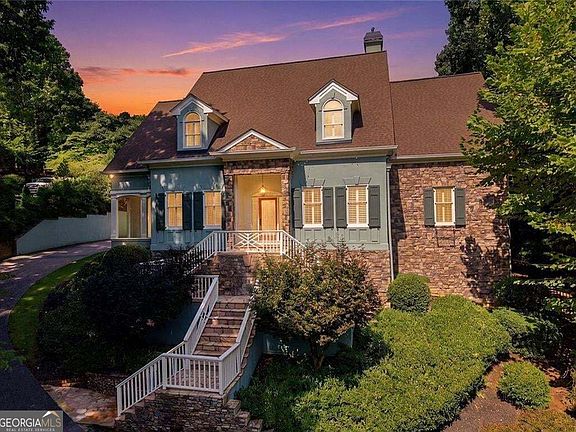 3rd image of 7560 Bridgegate Ct