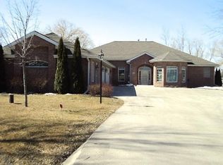 S108W19889 Charles Ct, Muskego, WI 53150