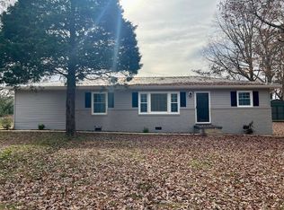 2621 Canady St, Nunnelly, TN 37137