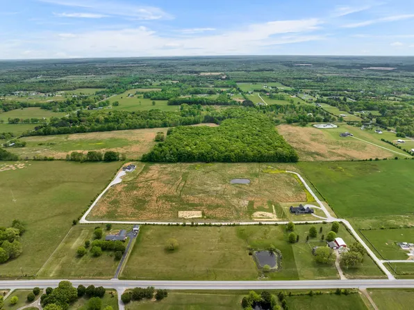 166 Emma Ln, Hohenwald, TN 38462