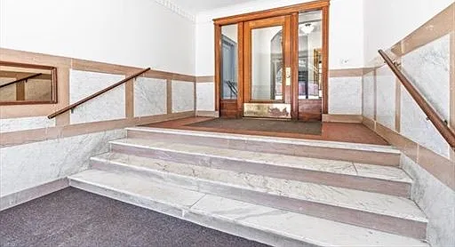 8 Chiswick Rd #6 — Photo 9