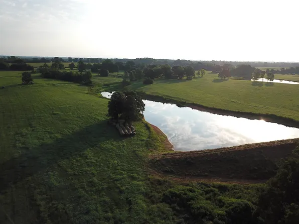 10000 Lagrange Rd, La Grange, TN 38046
