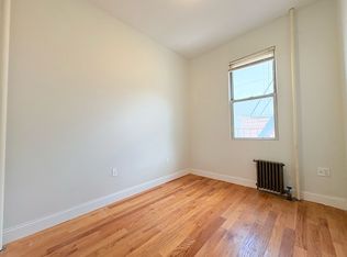 382 Manhattan Ave #2F, Brooklyn, NY 11211