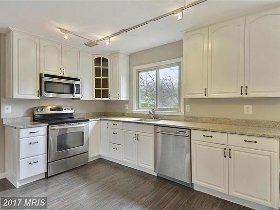 4th image of 12607 Westlodge Ct