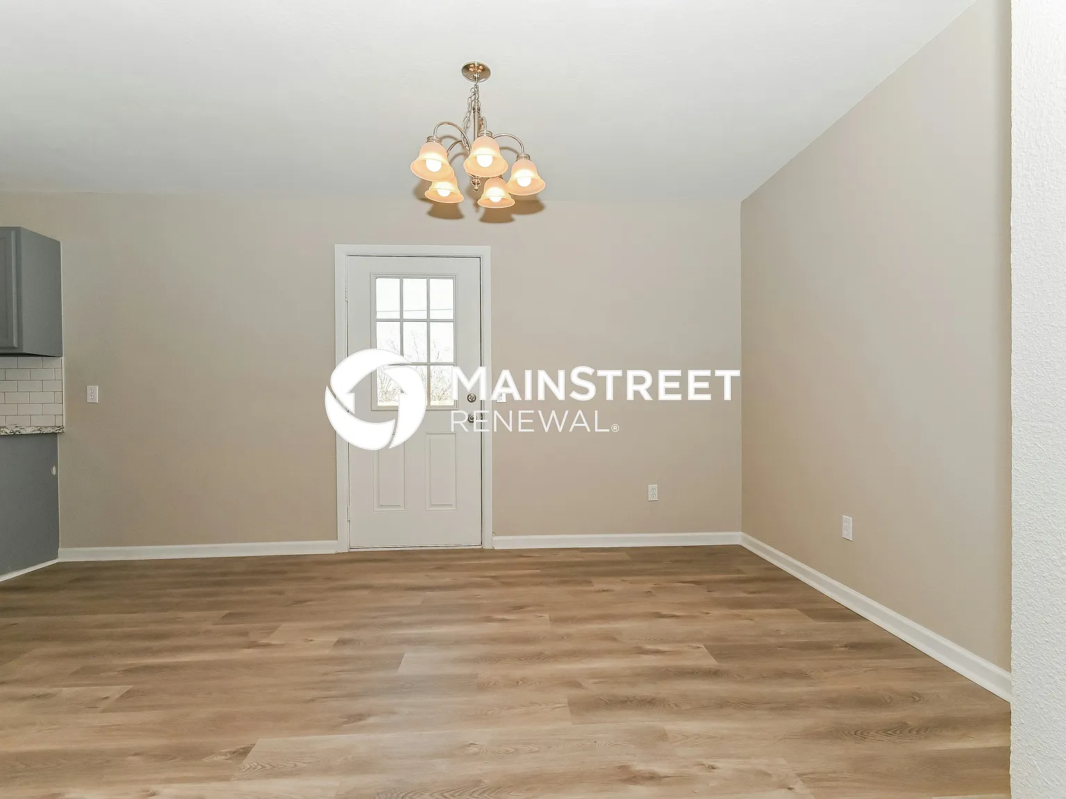 412 S Morgan Dr — Photo 4