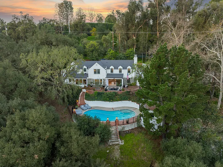 3100 Coldwater Canyon Ave — Photo 116