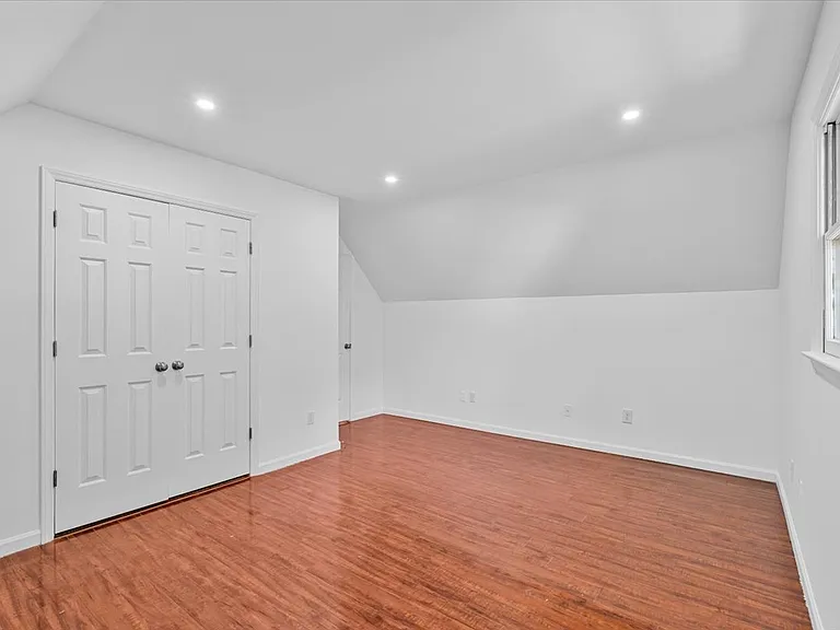 120 Arcaro Dr — Photo 20