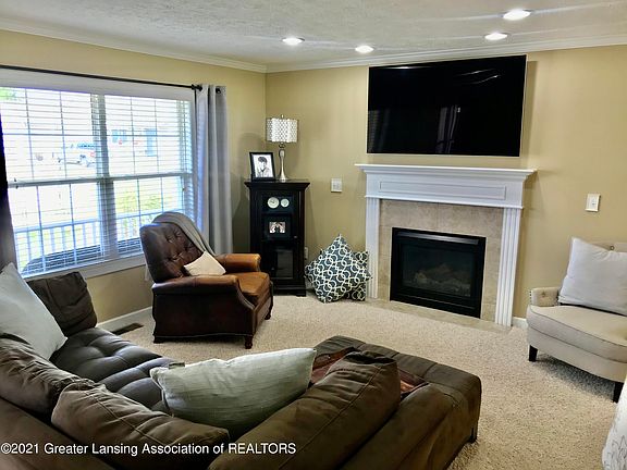 5th image of 4770 Pine Hill Dr