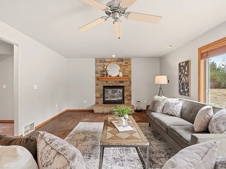 6456 N Villier Rd — Photo 32