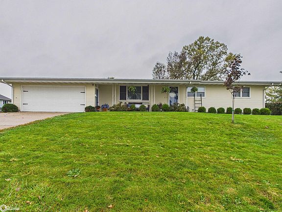 2nd image of 23 Michelle Dr