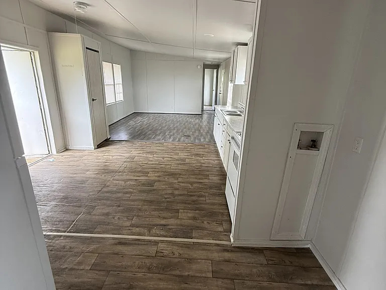 916 N Martin Luther King Jr Blvd #3 — Photo 3