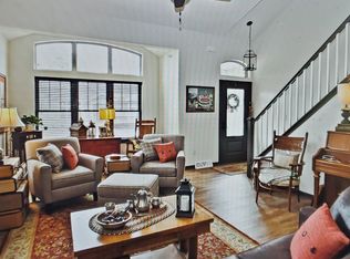 18150 Hoffman Ave #A, Brookfield, WI 53045