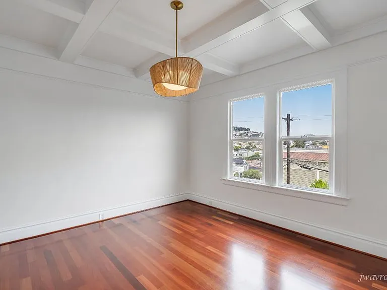 553 Sanchez St — Photo 15