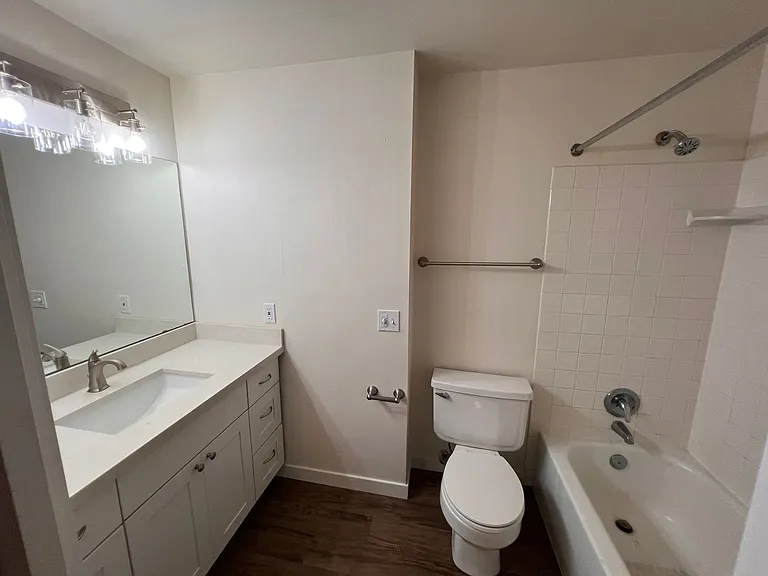 4208 Beach Drive — Photo 31