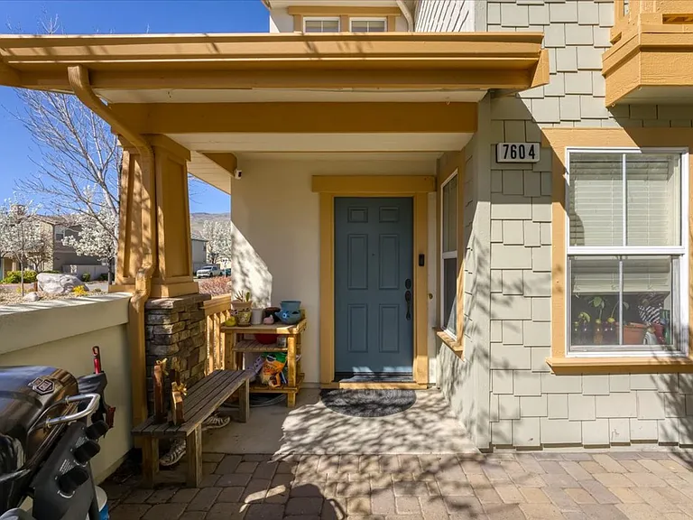 7604 Stone Bluff Way — Photo 3