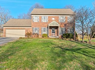 1228 Halifax Rd, Knoxville, TN 37922