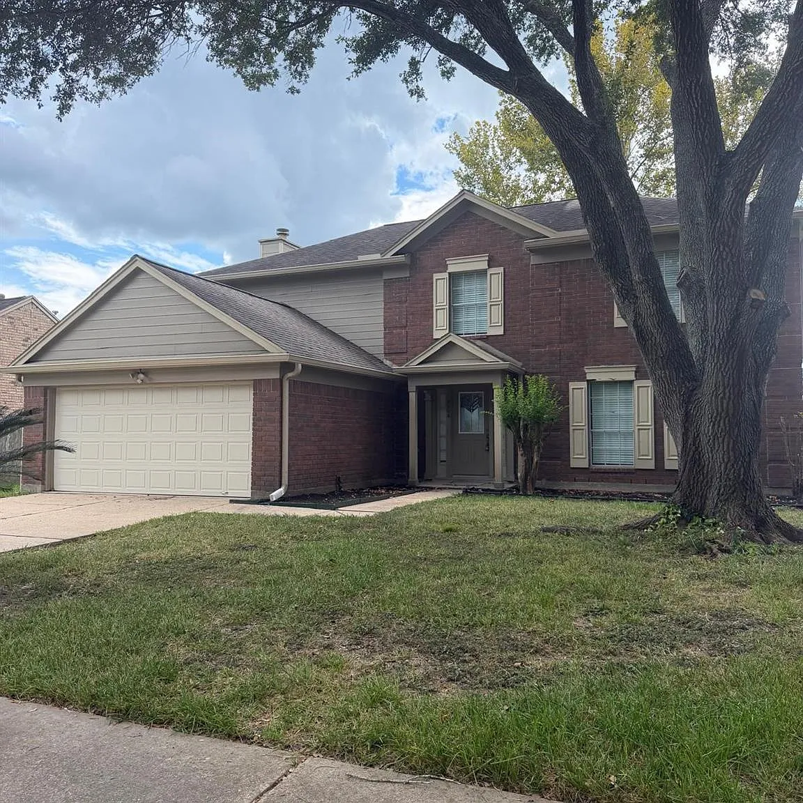 4 bed, 2.5 bath, 2256 sqft, $2,650 — Photo 3