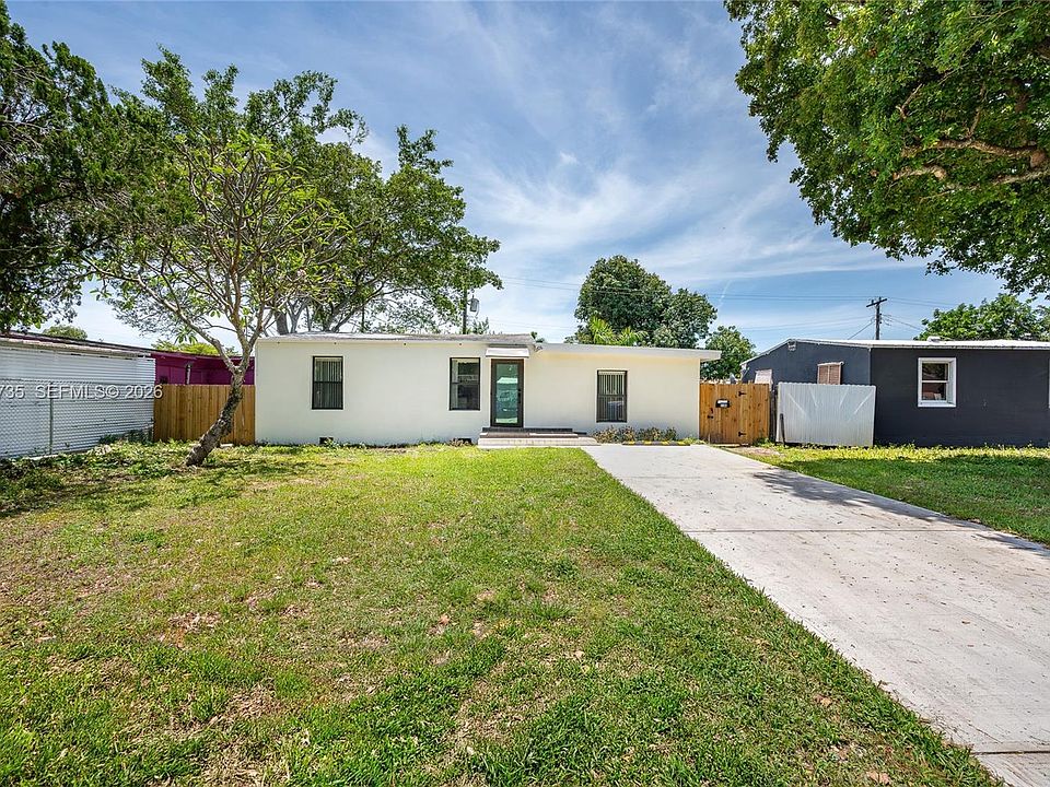 1st image of 2106 Plunkett Ct