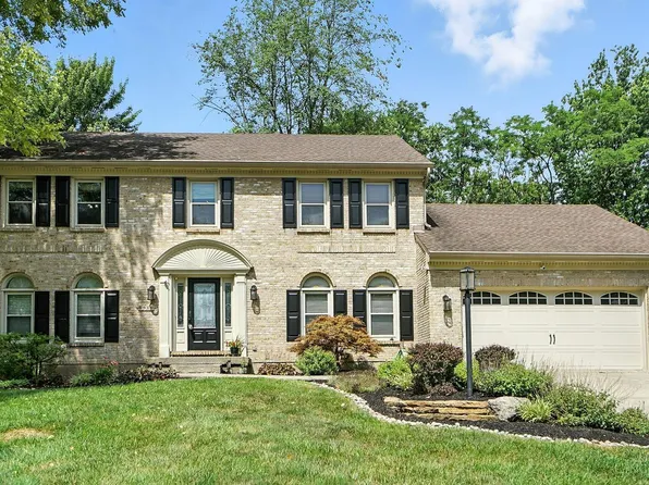 9919 McCauly Woods Dr, Cincinnati, OH 45241