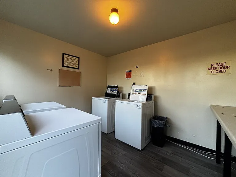 7422 Seastar Dr #4 — Photo 22