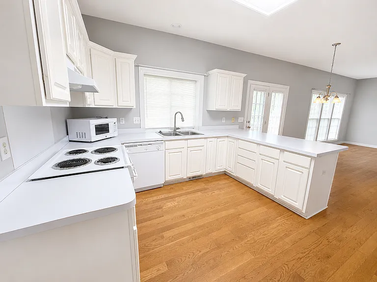 203 Sesqui Trl — Photo 6