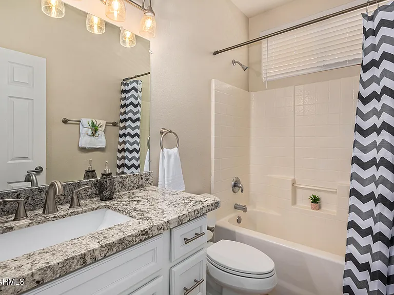 3556 N 143rd Ln — Photo 22
