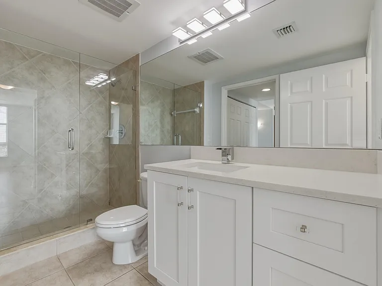 625 Casa Loma Blvd #1206 — Photo 21