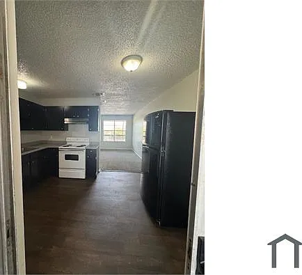 8507 S Flores St #104 — Photo 6