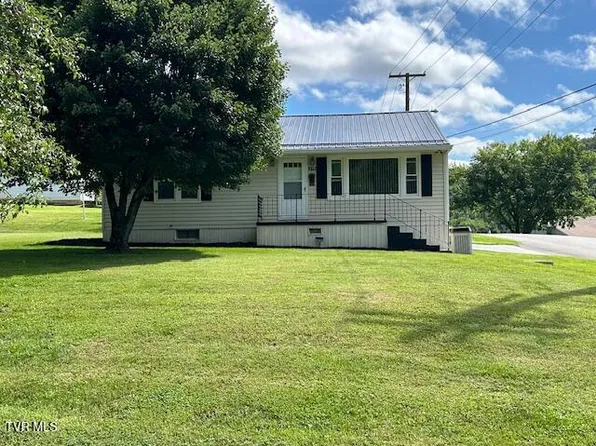 279 Legion St, Weber City, VA 24290