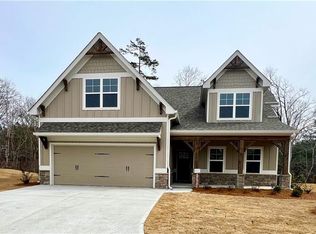 76 Hawks Trl, Waleska, GA 30183
