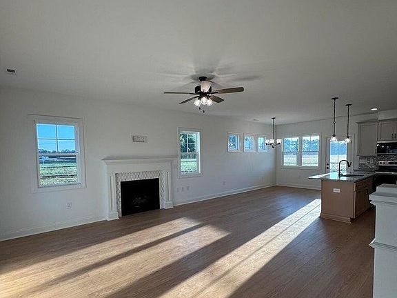 3rd image of 6441 Elevation Rd