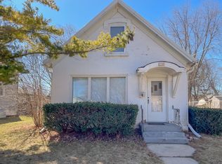 1230 Crooks St, Green Bay, WI 54301