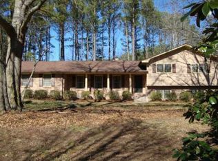 110 Riley Ct, Fayetteville, GA 30214